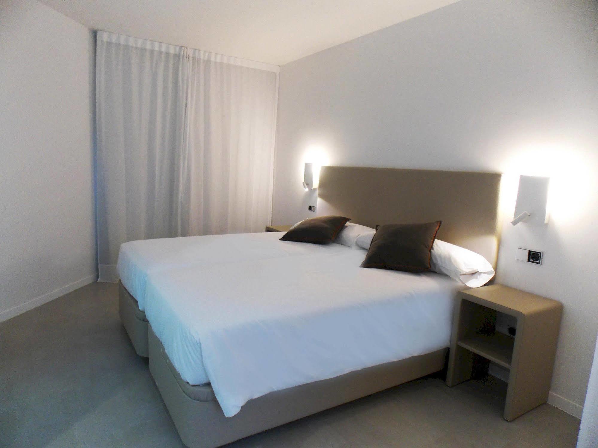 B-llobet Sun & Confort Hotel Ibiza città