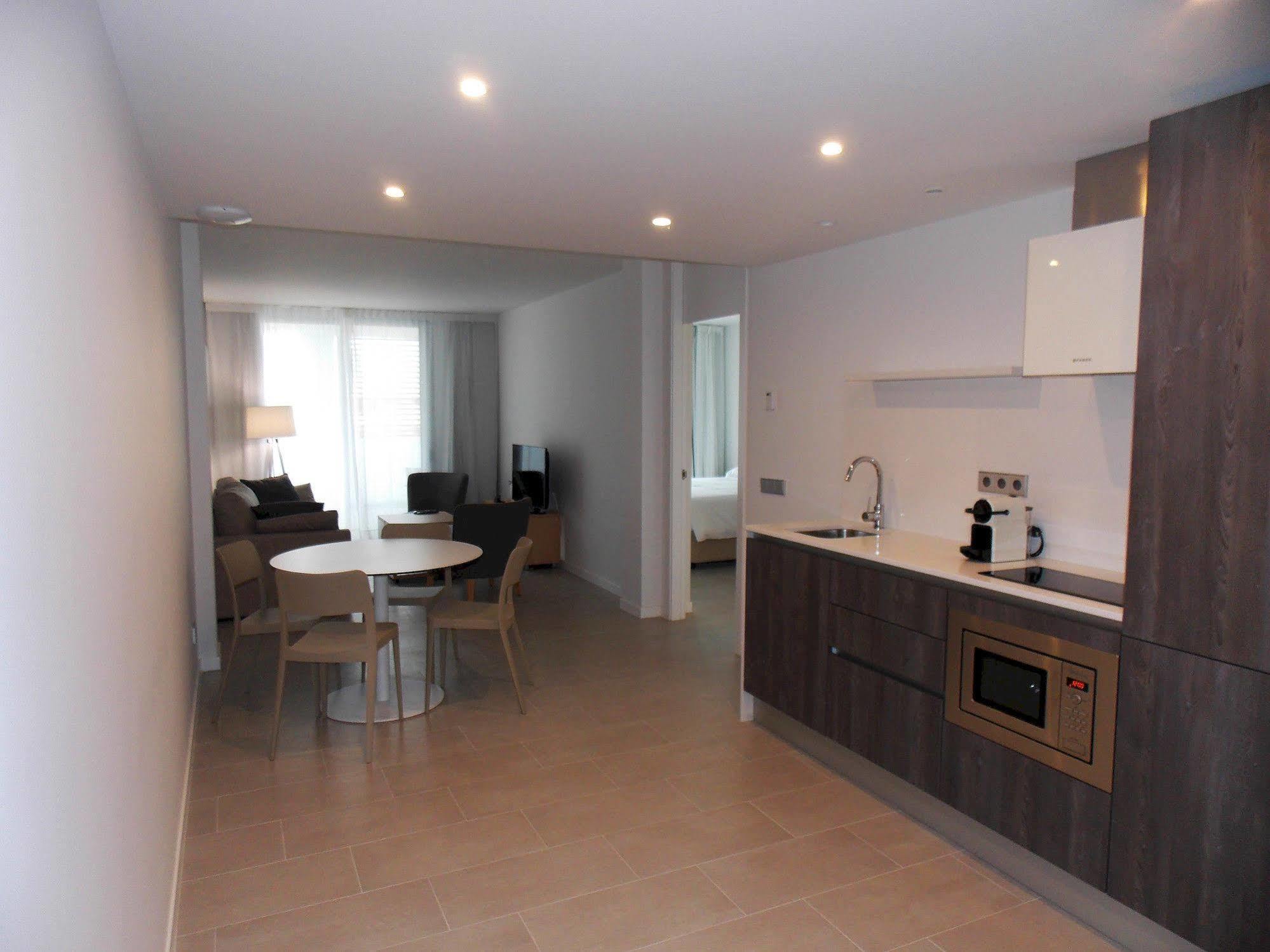 B-llobet Sun & Confort 4* Ibiza città