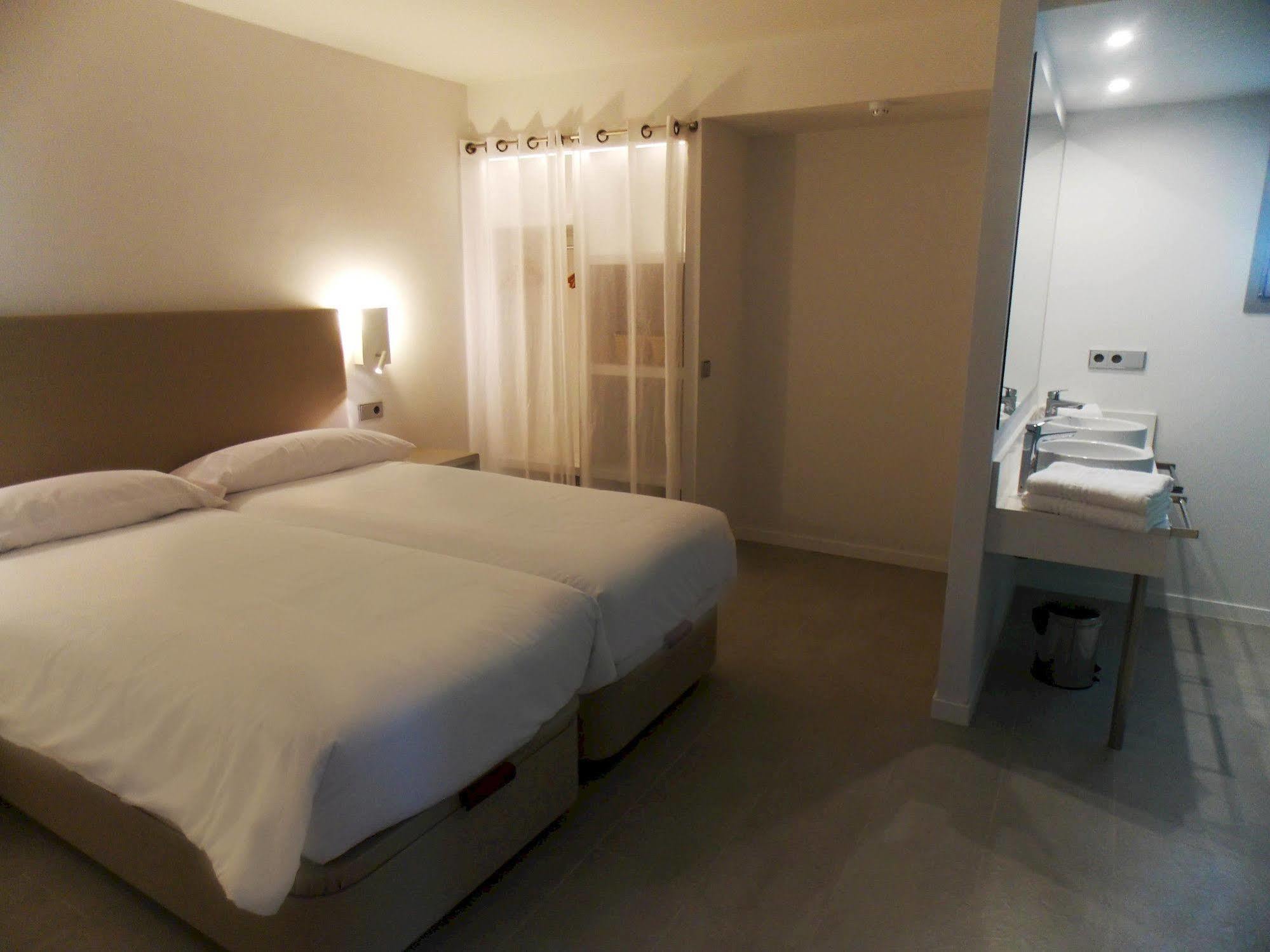 B-llobet Sun & Confort Hotel Ibiza città
